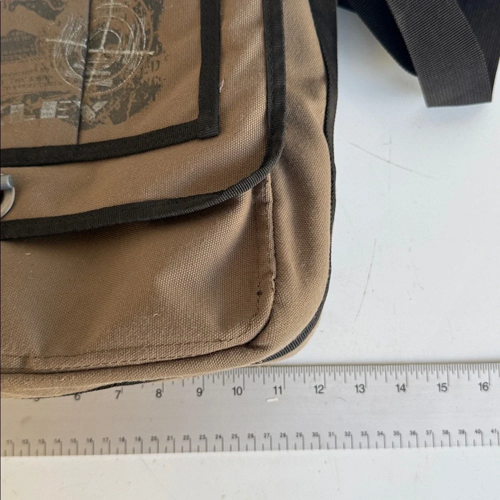 VINTAGE OAKLEY TACTICAL FIELD GEAR CROSSBODY MESSENGER LAPTOP BAG GORPCORE ARMY